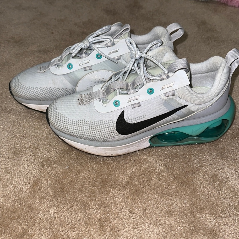Nike air max